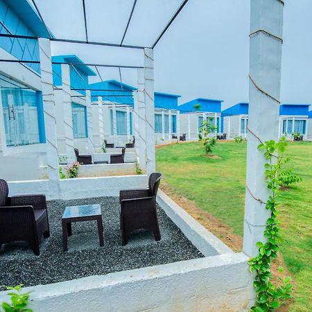 Seaborne Beach Resort Auroville Exterior foto