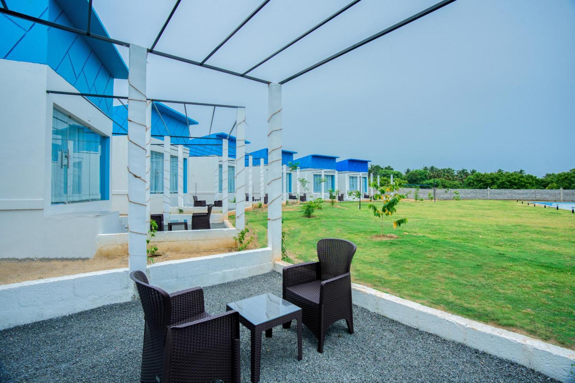 Seaborne Beach Resort Auroville Exterior foto